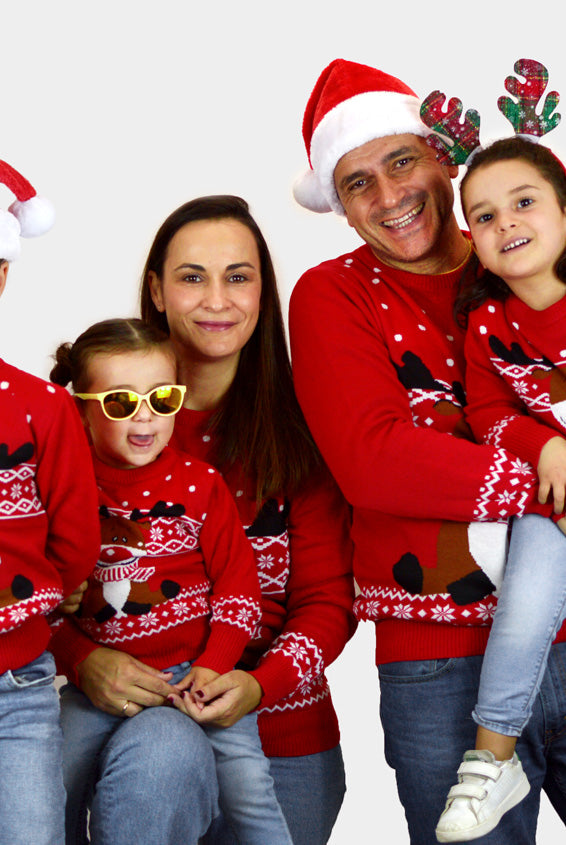 Weihnachtspullover für Familien in Rot Rentier Rudolph mit Halstuch