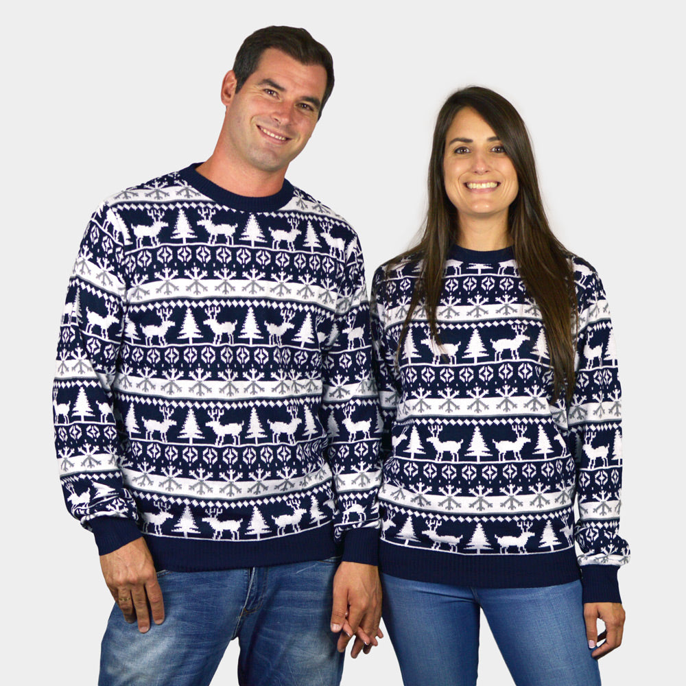 Familien Weihnachtspullover Blau mit Rentieren und Weihnachtsbäumen Paar