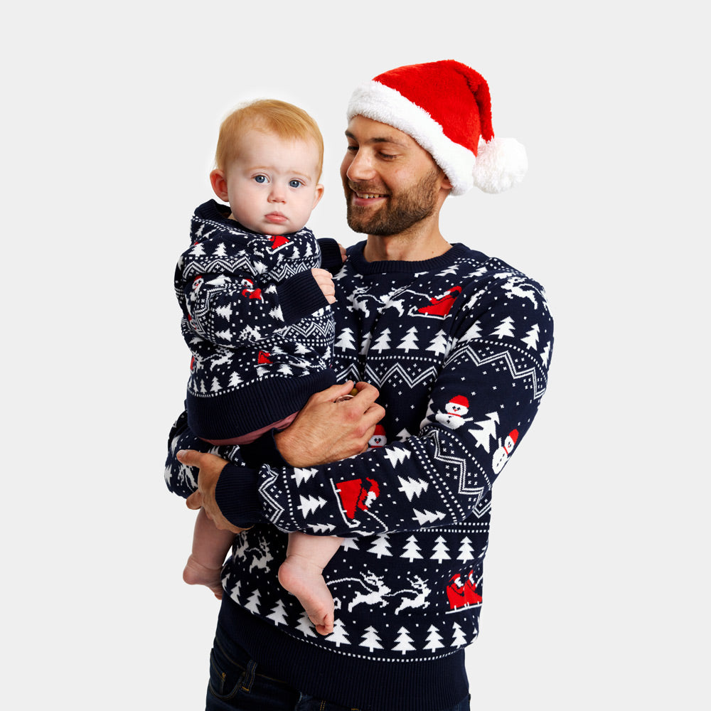 Kinder Weihnachtspullover Blau mit Bäumen, Schneemännern und Weihnachtsmann Familien
