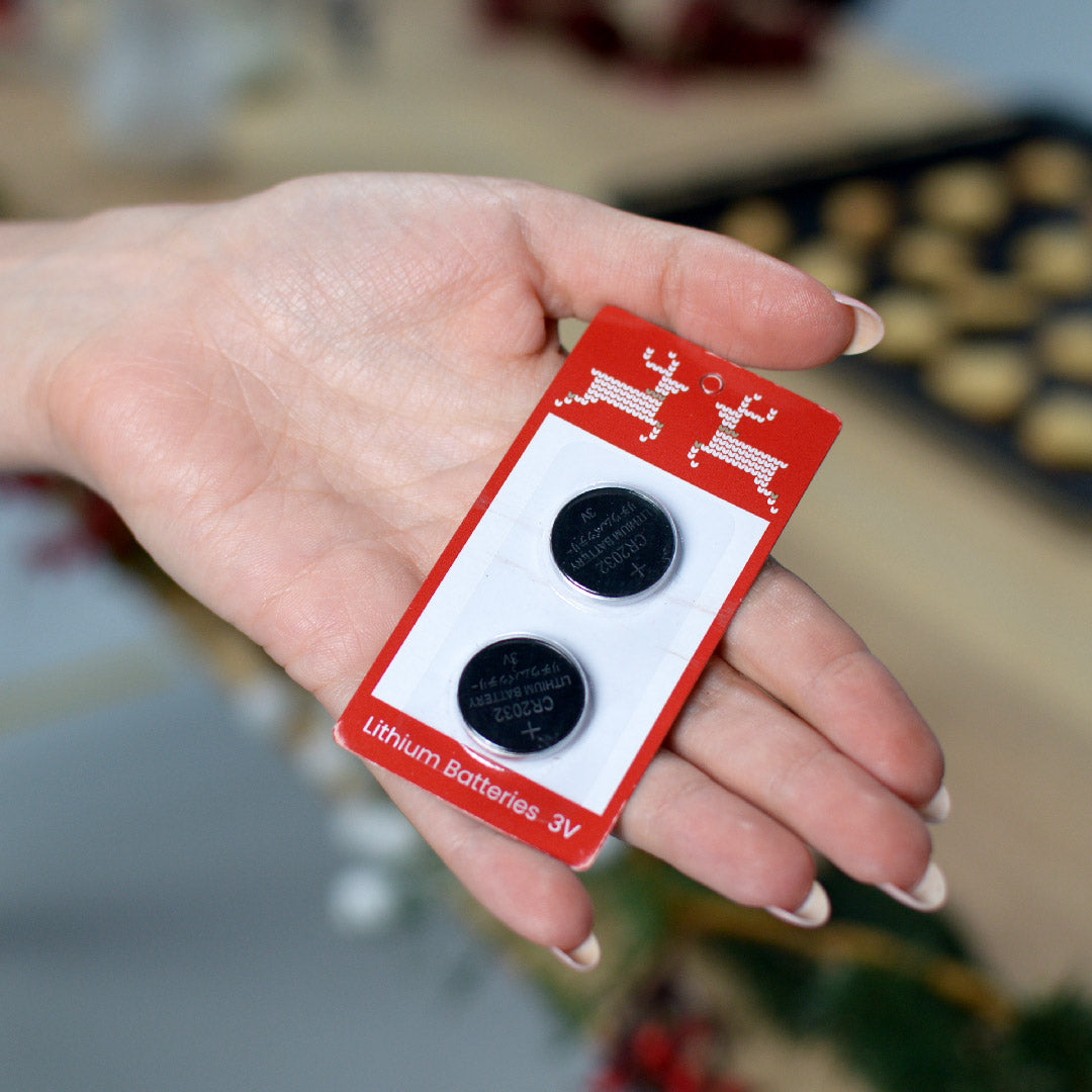 Zusatzpack 2 Lithium-Knopfzellen Weihnachtspullover LED
