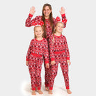 Weihnachtspyjama für Erwachsene Unisex Rot mit Rentieren und Weihnachtsbäumen aus Bio-Baumwolle